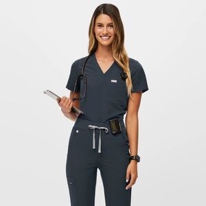 Figs scrub top